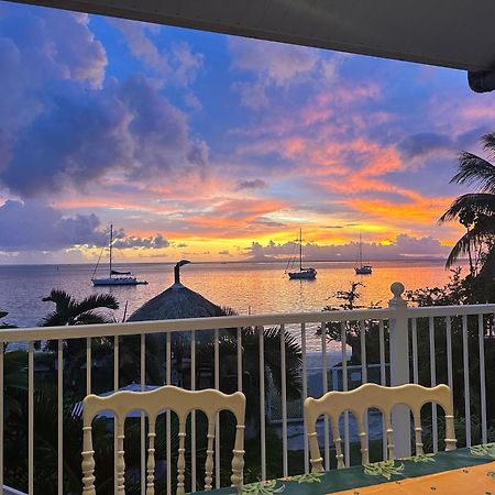 Meri Lodge Huahine « Room Of Marta » Fare Exterior photo